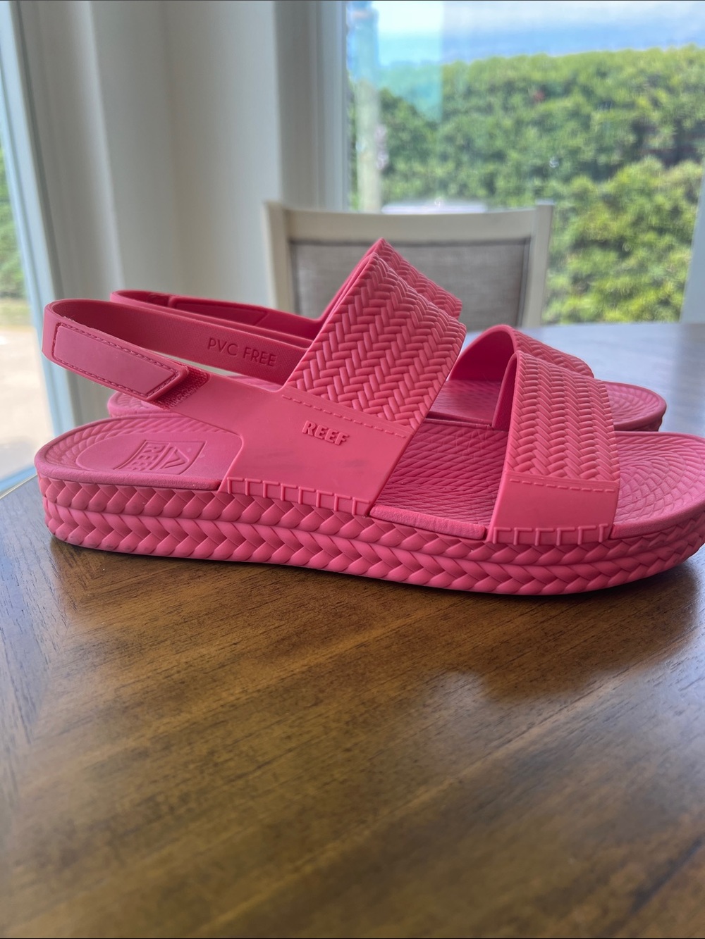 Reef Water Vista Paradise Pink Woven-Texture Platform Sandals